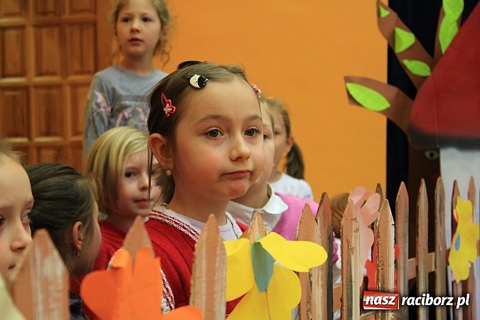 Zdjęcie w galerii na portalu naszraciborz.pl: SP 13 - szkoła otwarta dla przedszkolaków wiadomości z regionu