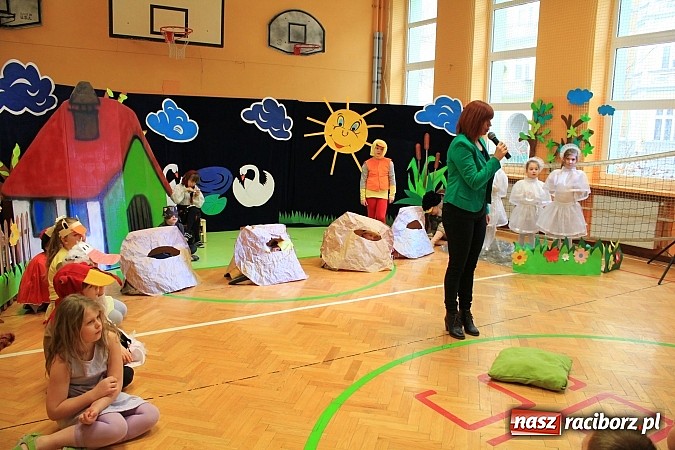 Zdjęcie w galerii na portalu naszraciborz.pl: SP 13 - szkoła otwarta dla przedszkolaków wiadomości z regionu