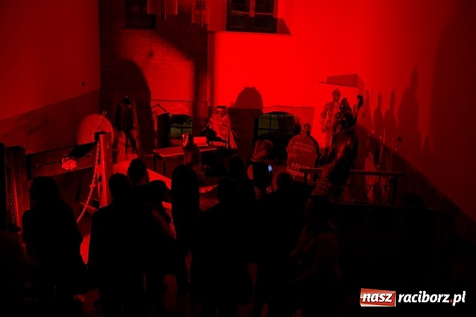 Zdjęcie w galerii na portalu naszraciborz.pl: Na zamku odbyła się noc z horrorem wiadomości z regionu