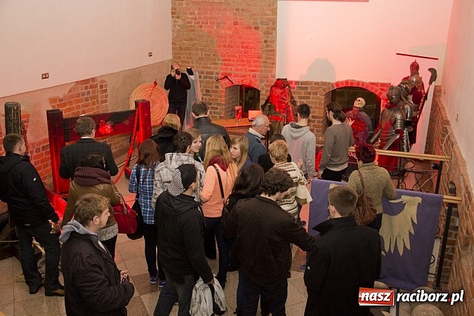 Zdjęcie w galerii na portalu naszraciborz.pl: Na zamku odbyła się noc z horrorem wiadomości z regionu
