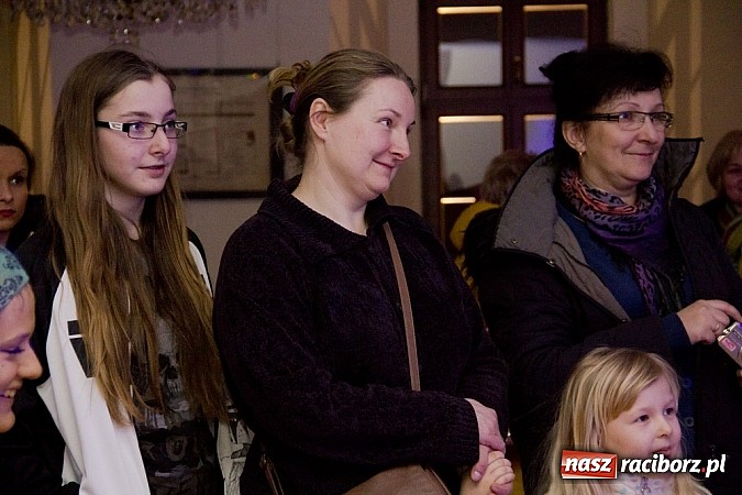 Zdjęcie w galerii na portalu naszraciborz.pl: Na zamku odbyła się noc z horrorem wiadomości z regionu