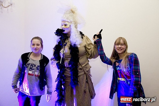 Zdjęcie w galerii na portalu naszraciborz.pl: Na zamku odbyła się noc z horrorem wiadomości z regionu