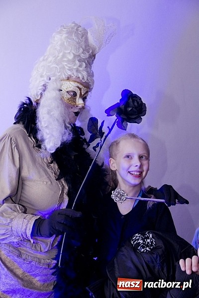 Zdjęcie w galerii na portalu naszraciborz.pl: Na zamku odbyła się noc z horrorem wiadomości z regionu