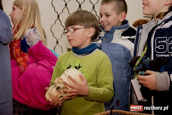 Zdjęcie w galerii na portalu naszraciborz.pl: Na zamku odbyła się noc z horrorem wiadomości z regionu