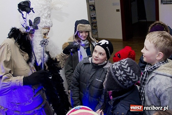 Zdjęcie w galerii na portalu naszraciborz.pl: Na zamku odbyła się noc z horrorem wiadomości z regionu