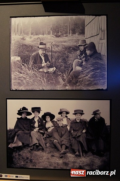 Zdjęcie w galerii na portalu naszraciborz.pl: Kral i Mikołajewski na promocji Almanachu wiadomości z regionu