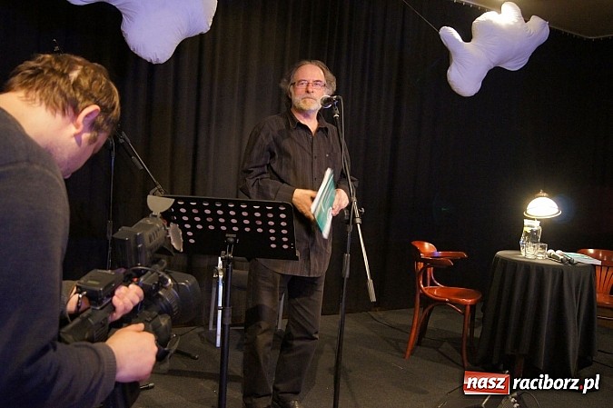 Zdjęcie w galerii na portalu naszraciborz.pl: Kral i Mikołajewski na promocji Almanachu wiadomości z regionu