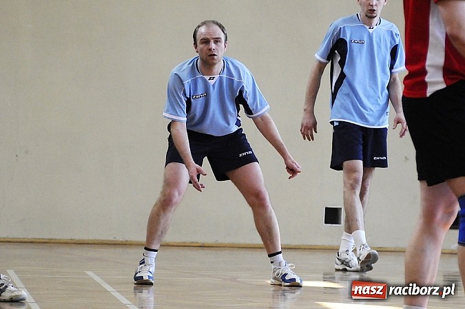 Zdjęcie w galerii na portalu naszraciborz.pl: Enter wygrał w hicie kolejki wiadomości z regionu