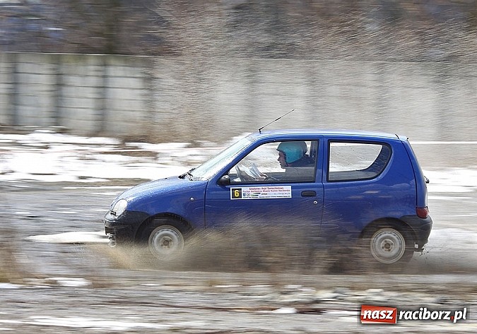 Zdjęcie w galerii na portalu naszraciborz.pl: Rajdowcy rozpoczęli sezon w Kuźni Raciborskiej wiadomości z regionu