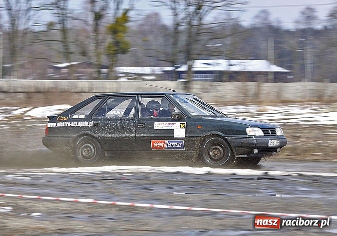 Zdjęcie w galerii na portalu naszraciborz.pl: Rajdowcy rozpoczęli sezon w Kuźni Raciborskiej wiadomości z regionu