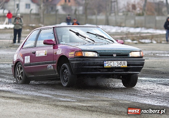 Zdjęcie w galerii na portalu naszraciborz.pl: Rajdowcy rozpoczęli sezon w Kuźni Raciborskiej wiadomości z regionu