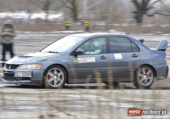 Zdjęcie w galerii na portalu naszraciborz.pl: Rajdowcy rozpoczęli sezon w Kuźni Raciborskiej wiadomości z regionu