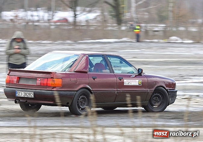Zdjęcie w galerii na portalu naszraciborz.pl: Rajdowcy rozpoczęli sezon w Kuźni Raciborskiej wiadomości z regionu