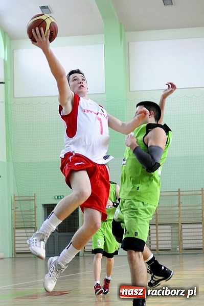 Zdjęcie w galerii na portalu naszraciborz.pl: Dywyta i Kaman z solidną przewagą przed rewanżami wiadomości z regionu