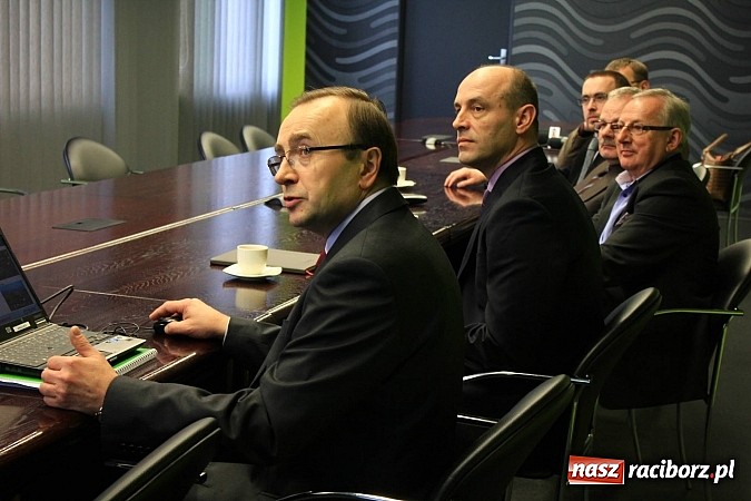 Zdjęcie w galerii na portalu naszraciborz.pl: SGL przygotowany do ostrzejszych eko-norm wiadomości z regionu