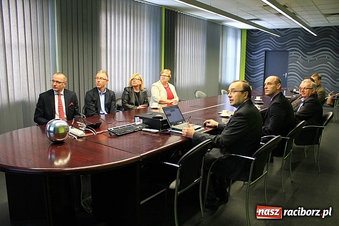 Zdjęcie w galerii na portalu naszraciborz.pl: SGL przygotowany do ostrzejszych eko-norm wiadomości z regionu