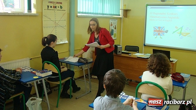 Zdjęcie w galerii na portalu naszraciborz.pl: Maths is cool in English - konkurs w Nędzy wiadomości z regionu