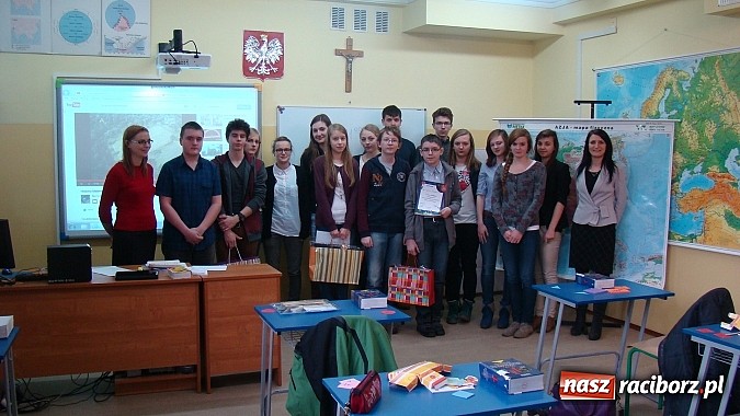 Zdjęcie w galerii na portalu naszraciborz.pl: Maths is cool in English - konkurs w Nędzy wiadomości z regionu