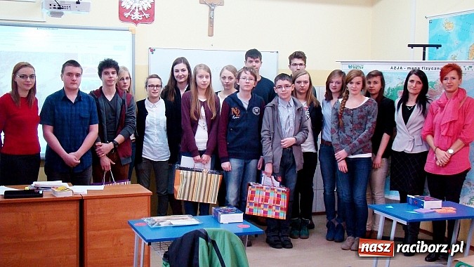 Zdjęcie w galerii na portalu naszraciborz.pl: Maths is cool in English - konkurs w Nędzy wiadomości z regionu