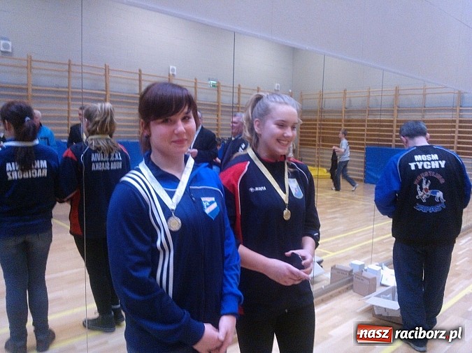 Zdjęcie w galerii na portalu naszraciborz.pl: Najmłodsi walczyli na matach w Tychach wiadomości z regionu