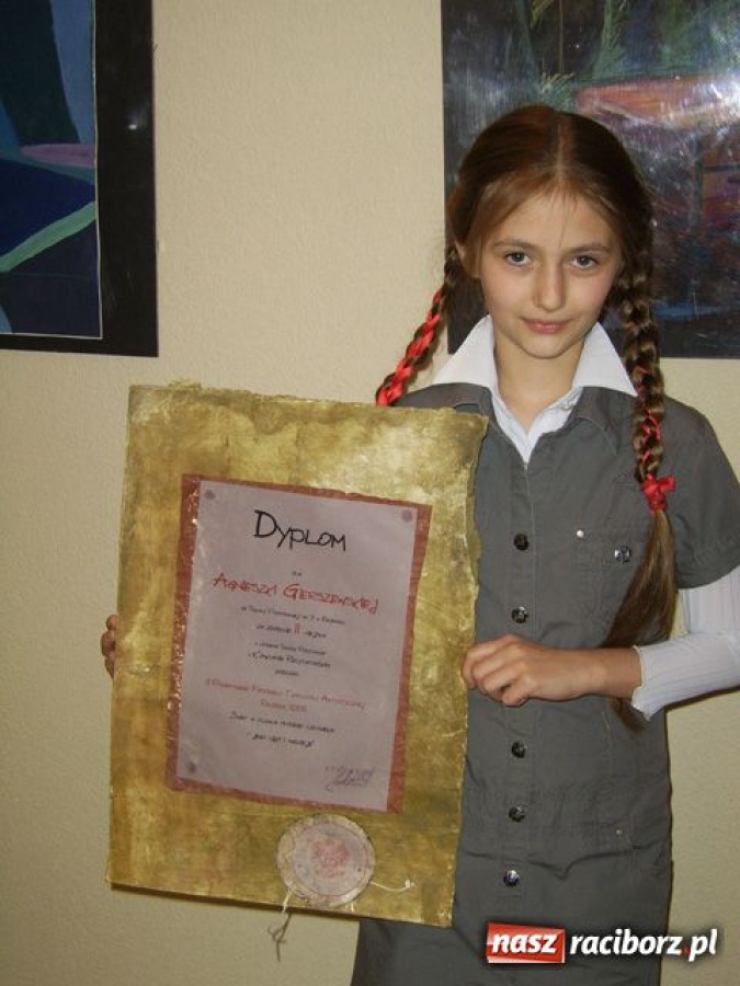 Zdjęcie w galerii na portalu naszraciborz.pl: Talenty powiatu raciborskiego nagrodzone wiadomości z regionu