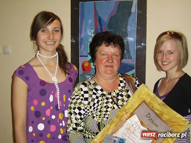 Zdjęcie w galerii na portalu naszraciborz.pl: Talenty powiatu raciborskiego nagrodzone wiadomości z regionu
