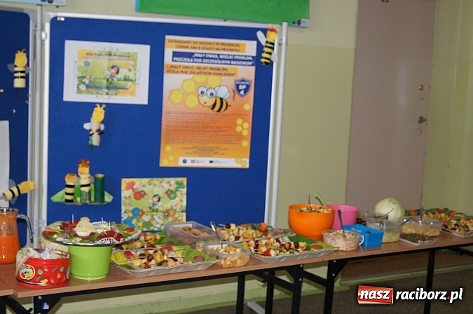 Zdjęcie w galerii na portalu naszraciborz.pl: Aktywnie i zdrowo w SP 4 wiadomości z regionu