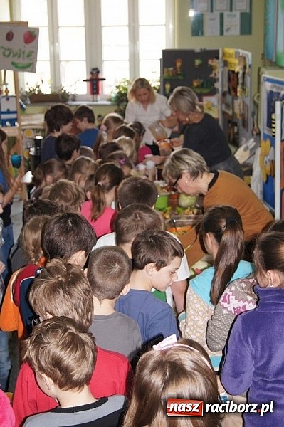 Zdjęcie w galerii na portalu naszraciborz.pl: Aktywnie i zdrowo w SP 4 wiadomości z regionu