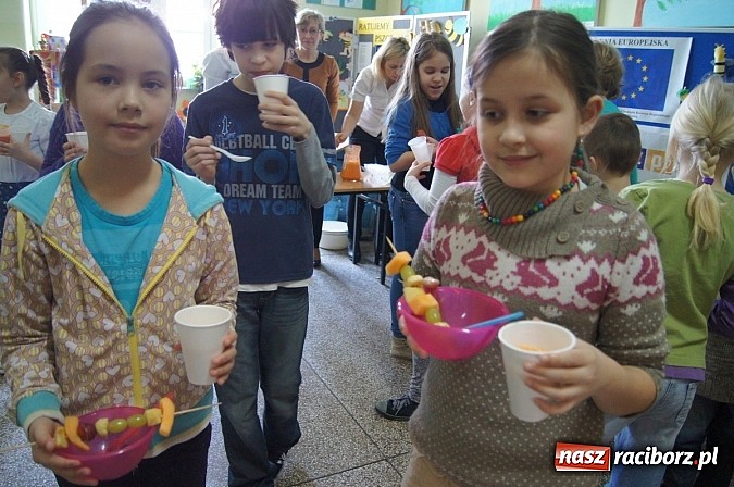 Zdjęcie w galerii na portalu naszraciborz.pl: Aktywnie i zdrowo w SP 4 wiadomości z regionu