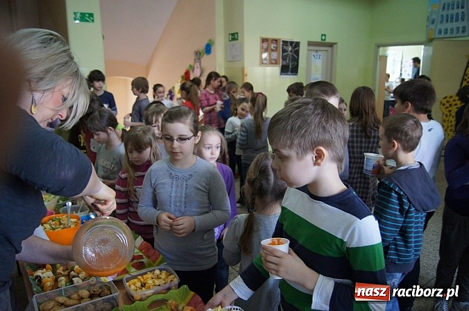 Zdjęcie w galerii na portalu naszraciborz.pl: Aktywnie i zdrowo w SP 4 wiadomości z regionu
