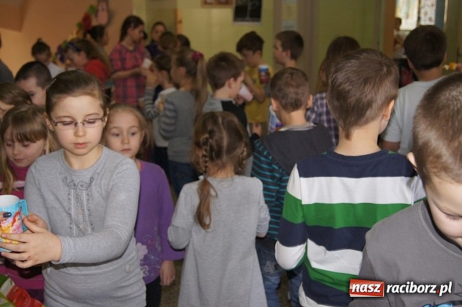 Zdjęcie w galerii na portalu naszraciborz.pl: Aktywnie i zdrowo w SP 4 wiadomości z regionu