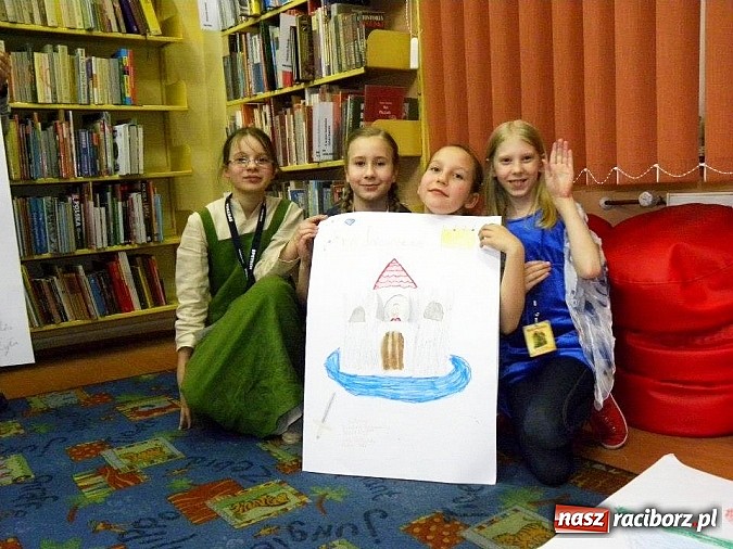 Zdjęcie w galerii na portalu naszraciborz.pl: Jest taka jedna noc w roku... wiadomości z regionu