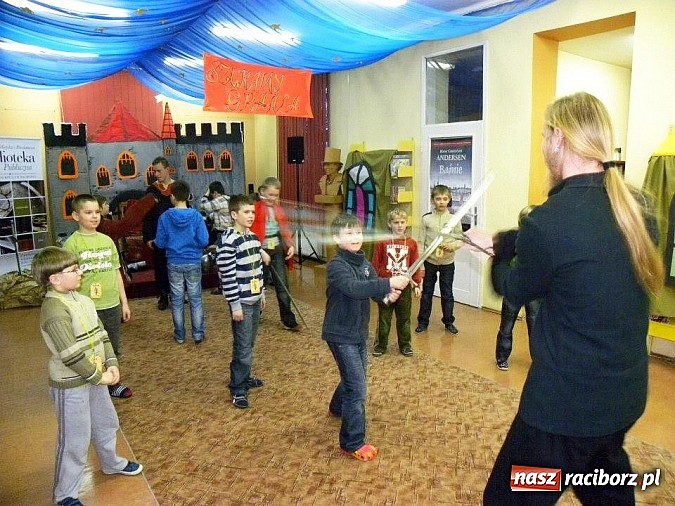 Zdjęcie w galerii na portalu naszraciborz.pl: Jest taka jedna noc w roku... wiadomości z regionu