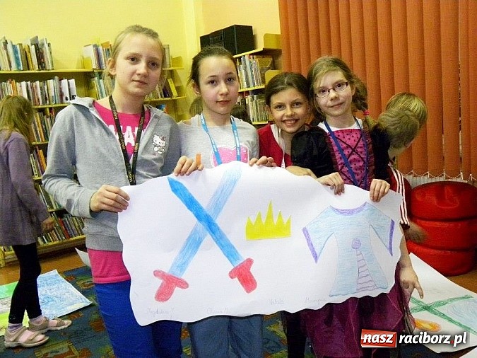 Zdjęcie w galerii na portalu naszraciborz.pl: Jest taka jedna noc w roku... wiadomości z regionu