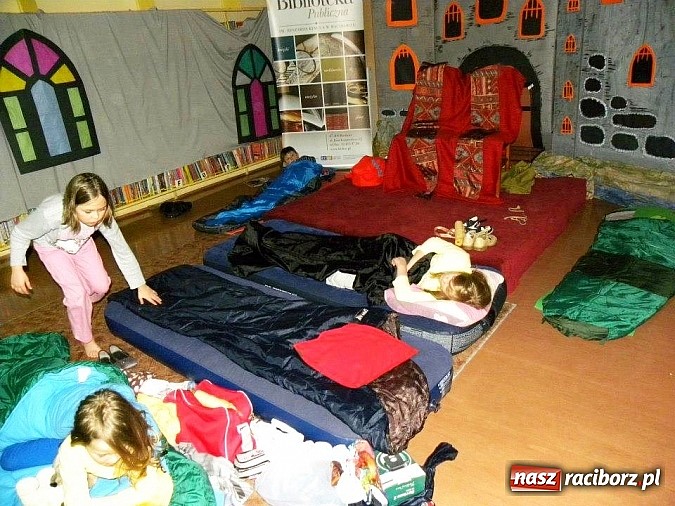 Zdjęcie w galerii na portalu naszraciborz.pl: Jest taka jedna noc w roku... wiadomości z regionu