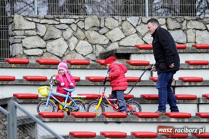 Zdjęcie w galerii na portalu naszraciborz.pl: Sensacja przy Zamkowej! Beniaminek lepszy od mistrzyń Polski wiadomości z regionu