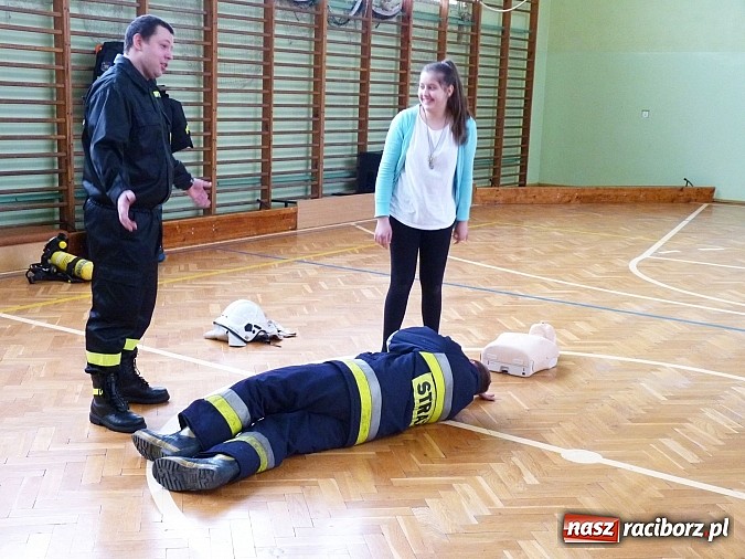 Zdjęcie w galerii na portalu naszraciborz.pl: W Tworkowie agresji mówią NIE! wiadomości z regionu