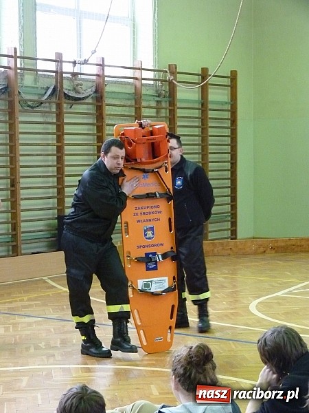 Zdjęcie w galerii na portalu naszraciborz.pl: W Tworkowie agresji mówią NIE! wiadomości z regionu
