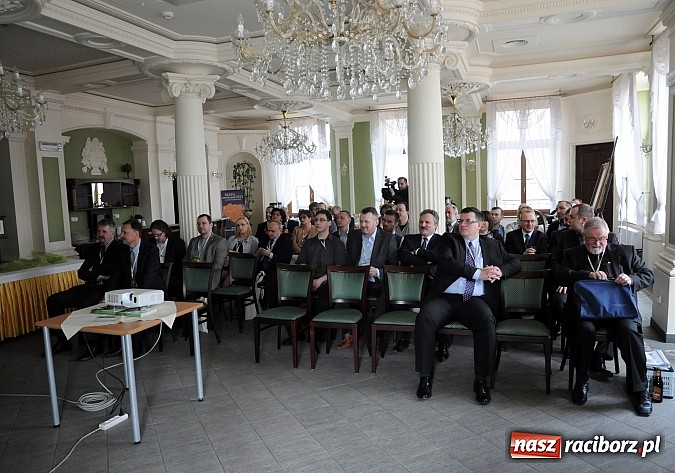 Zdjęcie w galerii na portalu naszraciborz.pl: Dobre piwo robi się przy zaworach a nie przy komputerze... wiadomości z regionu