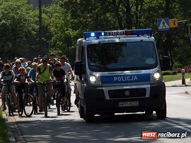 Zdjęcie w galerii na portalu naszraciborz.pl: Masa Krytyczna - pół tysiąca rowerzystów! wiadomości z regionu
