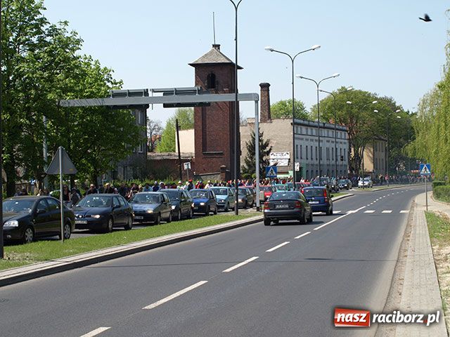 Zdjęcie w galerii na portalu naszraciborz.pl: Masa Krytyczna - pół tysiąca rowerzystów! wiadomości z regionu
