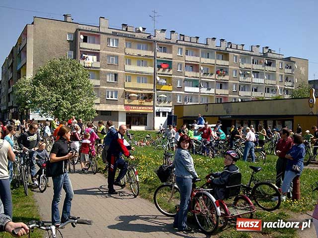 Zdjęcie w galerii na portalu naszraciborz.pl: Masa Krytyczna - pół tysiąca rowerzystów! wiadomości z regionu