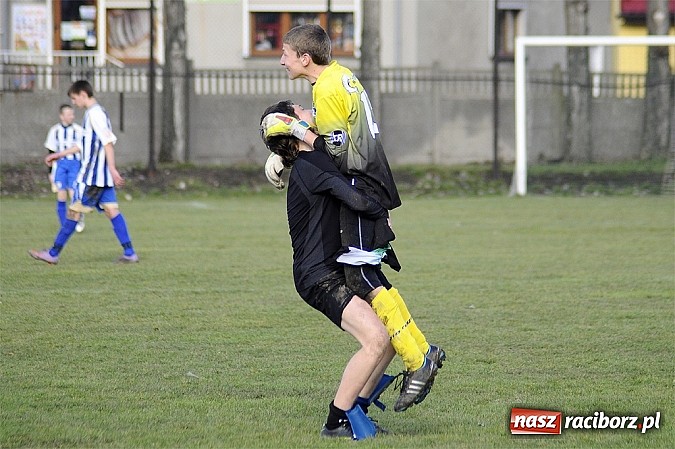 Zdjęcie w galerii na portalu naszraciborz.pl: Przy Urbana strzelał tylko ROW wiadomości z regionu