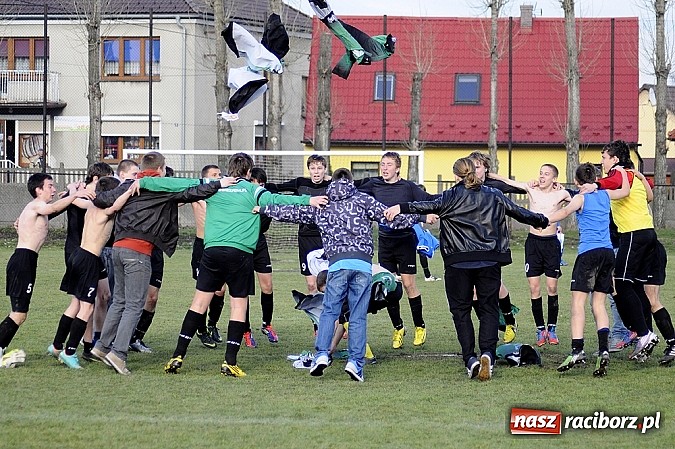 Zdjęcie w galerii na portalu naszraciborz.pl: Przy Urbana strzelał tylko ROW wiadomości z regionu