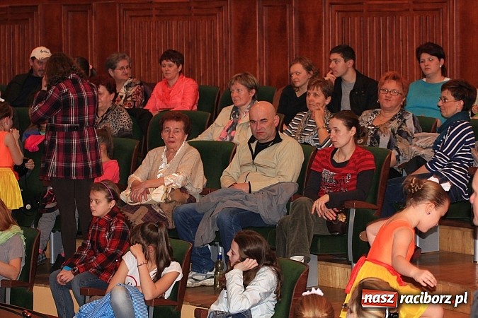 Zdjęcie w galerii na portalu naszraciborz.pl: Zespoły taneczne wystąpiły dla Ksawiera wiadomości z regionu