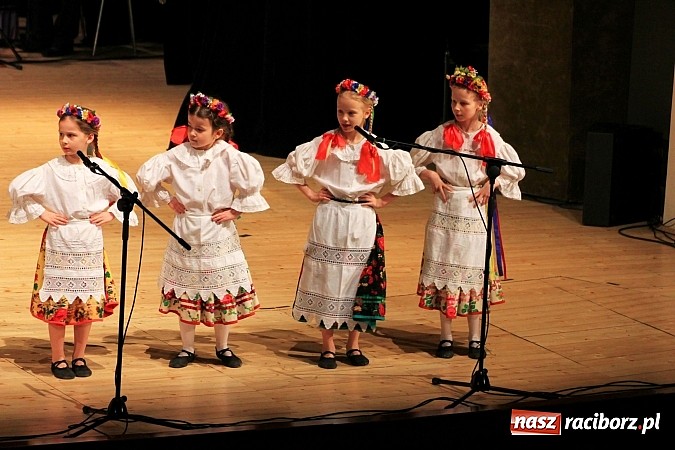Zdjęcie w galerii na portalu naszraciborz.pl: Zespoły taneczne wystąpiły dla Ksawiera wiadomości z regionu