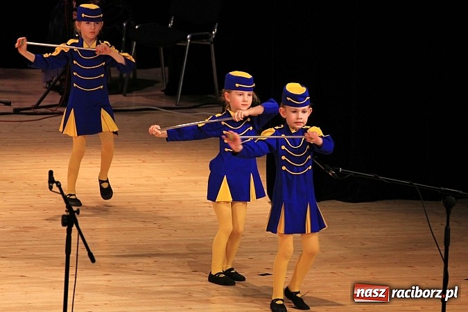 Zdjęcie w galerii na portalu naszraciborz.pl: Zespoły taneczne wystąpiły dla Ksawiera wiadomości z regionu