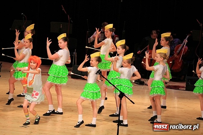 Zdjęcie w galerii na portalu naszraciborz.pl: Zespoły taneczne wystąpiły dla Ksawiera wiadomości z regionu