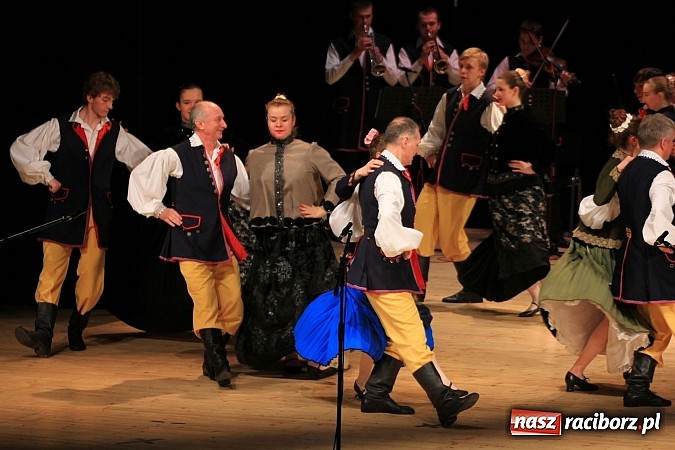 Zdjęcie w galerii na portalu naszraciborz.pl: Zespoły taneczne wystąpiły dla Ksawiera wiadomości z regionu