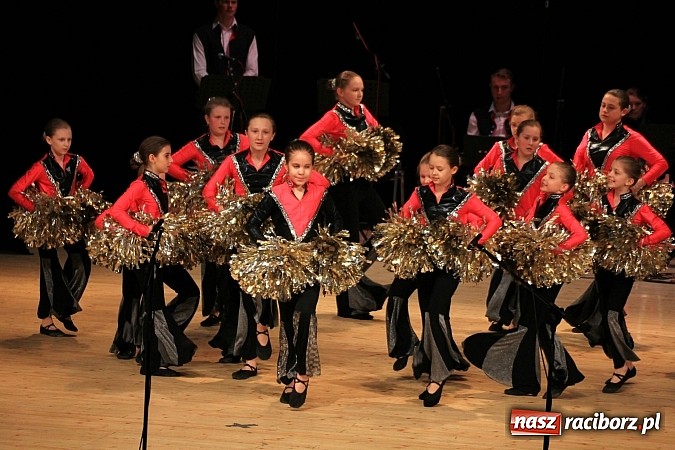 Zdjęcie w galerii na portalu naszraciborz.pl: Zespoły taneczne wystąpiły dla Ksawiera wiadomości z regionu
